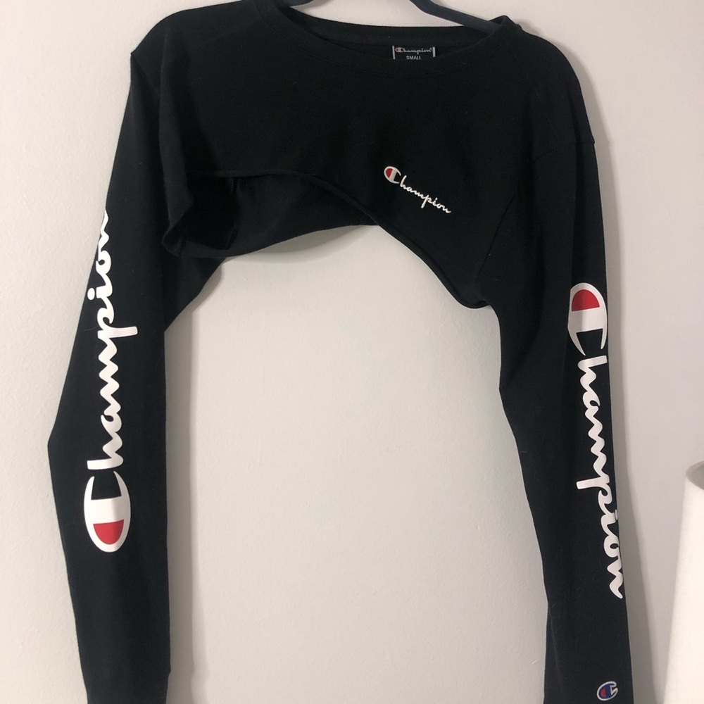 COPY - Cropped Champion Long Sleeve